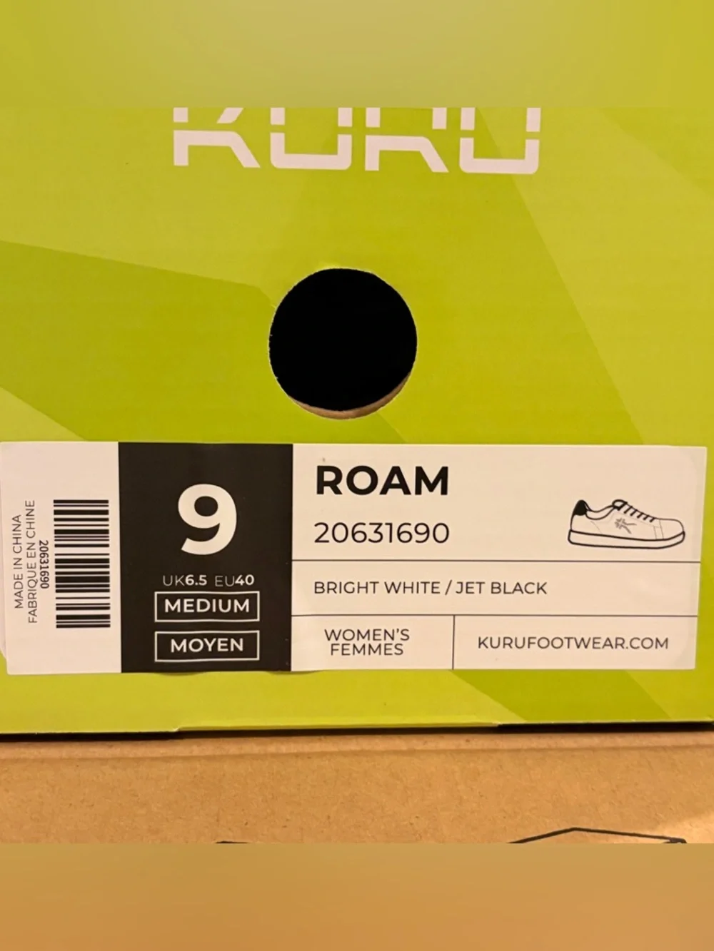 KURU new Roam White Leather Sneakers with Black Detail - Picture 2 of 16